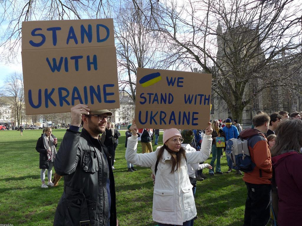 ព័ត៌មានថ្មី: ការកើនឡើងនិងឥទ្ធិពល